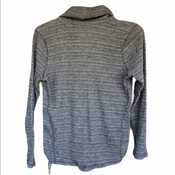 $10 ❌ SEND OFFER ❌ J.Jill Ribbed Turtle Neck - Picture 2 of 6